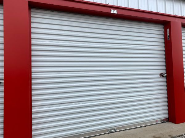 Storage Lion - Madison St - 1038 North Madison Street