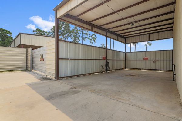 BlueGate - Conroe - 10985 Sleepy Hollow Road