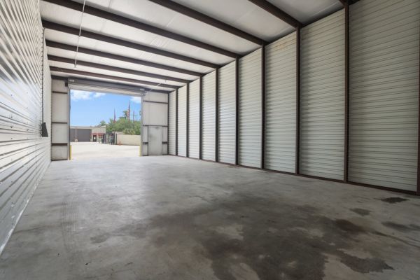 BlueGate - Conroe - 10985 Sleepy Hollow Road