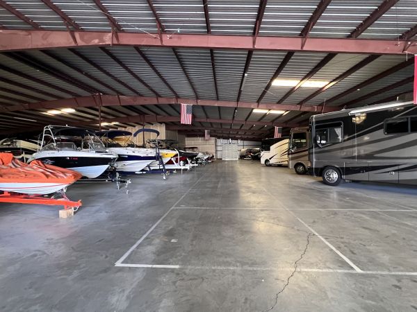 BlueGate - Fort Mohave - 1600 Camino Colorado