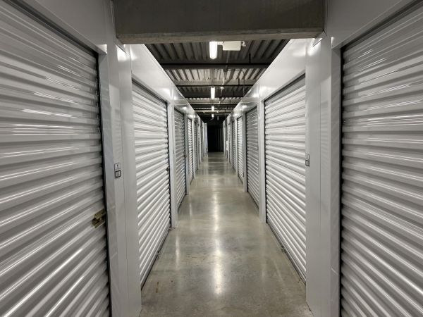 Extra Space Storage - 2085 - Seattle - W Armory Way - 1561 West Armory Way