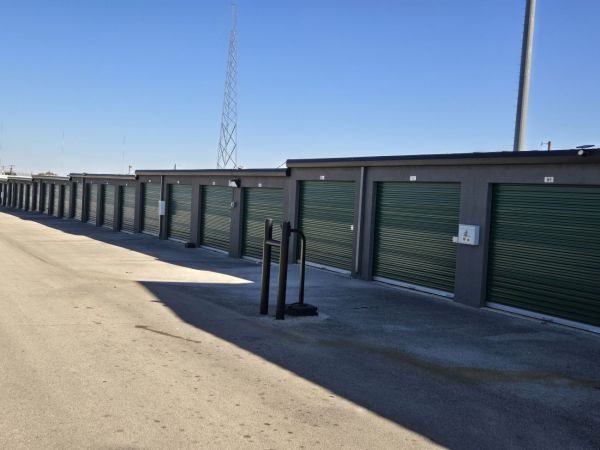 Extra Space Storage - 2231 - San Antonio - Harry Wurzbach Rd - 2626 Harry Wurzbach Road