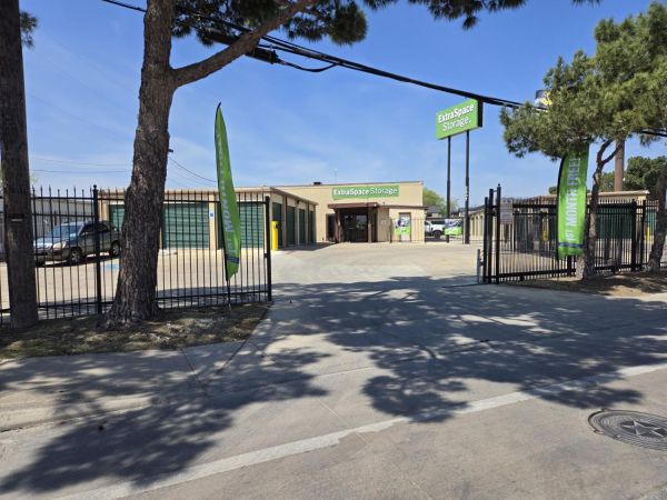 Extra Space Storage - 2230 - San Antonio - Goliad Rd - 2507 Goliad Road