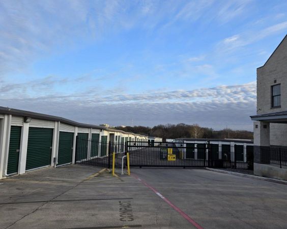 Extra Space Storage - 2232 - San Antonio - 8762 Huebner Rd - 8762 Huebner Road