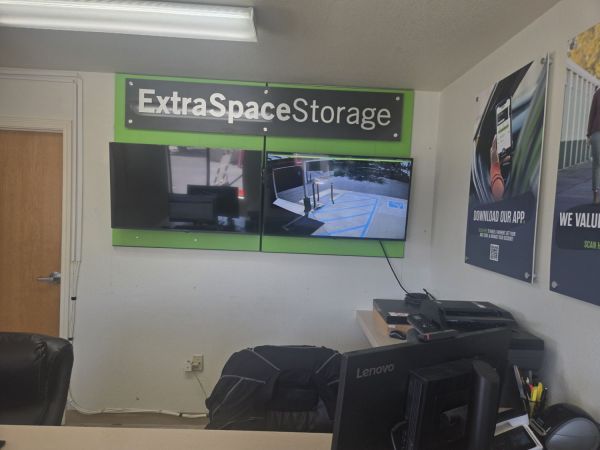 Extra Space Storage - 6635 - Santa Rosa - Santa Rosa Ave - 3512 Santa Rosa Avenue