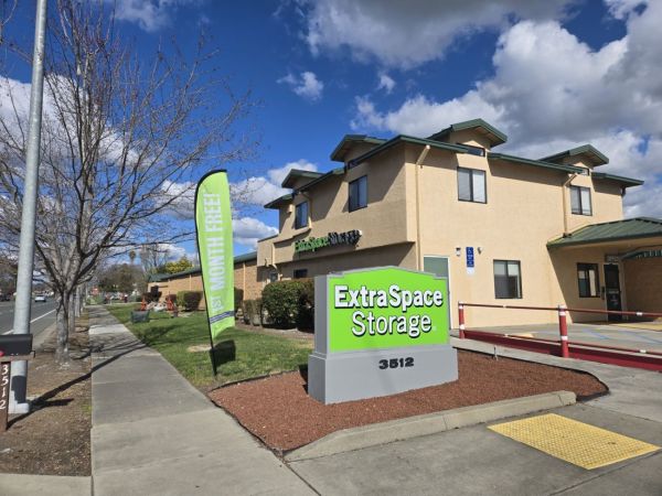 Extra Space Storage - 6635 - Santa Rosa - Santa Rosa Ave - 3512 Santa Rosa Avenue