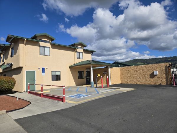 Extra Space Storage - 6635 - Santa Rosa - Santa Rosa Ave - 3512 Santa Rosa Avenue
