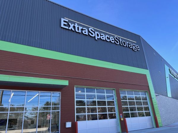 Extra Space Storage - 6594 - Fair Lawn - Route 208 - 1609 New Jersey 208