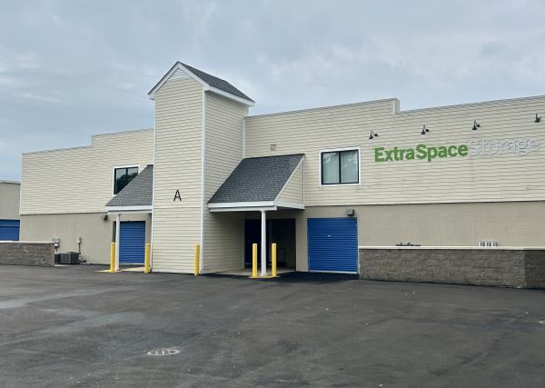 Extra Space Storage - 6696 - Southampton - Leecon Ct - 10 Leecon Court