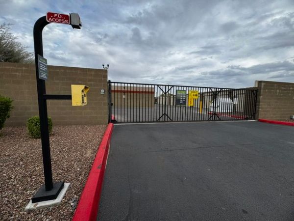 Extra Space Storage - 6636 - Buckeye - N Jackrabbit Trl - 805 North Jackrabbit Trail