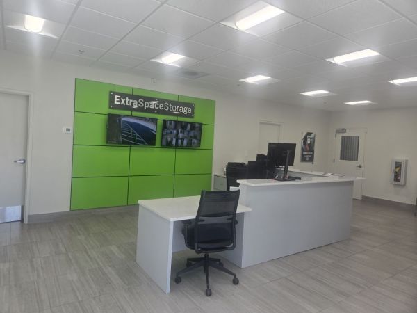 Extra Space Storage - 6709 - Canton - Ridge Rd - 93 Ridge Road