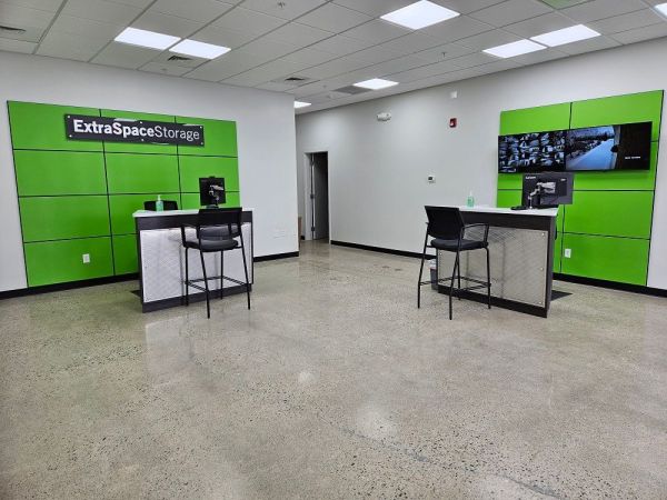 Extra Space Storage - 6036 - Novi - Novi Rd - 21700 Novi Road