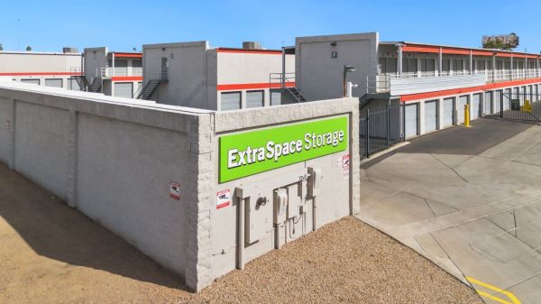 Extra Space Storage - 6640 - Phoenix - N 54th Ave - 1239 North 54th Avenue