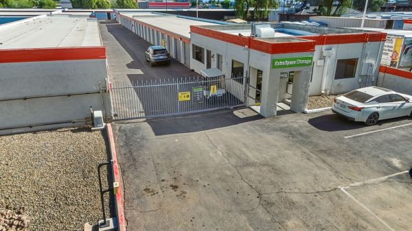 Extra Space Storage - 6638 - Glendale - 6015 N 67th Ave - 6015 North 67th Avenue