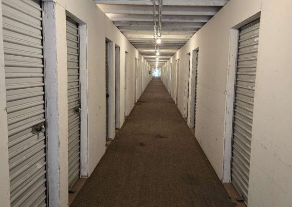 Extra Space Storage - 6717 - Escondido - Champagne Blvd - 28710 Champagne Boulevard