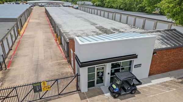 Extra Space Storage - 6738 - Arlington - Mansfield Webb Rd - 1750 Mansfield Webb Road