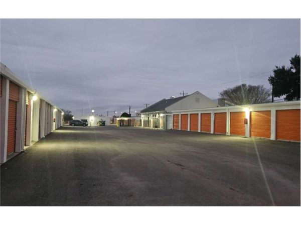Extra Space Storage - 6740 - San Antonio - Poteet Jourdanton Fwy - 9018 Poteet Jourdanton Freeway Access Road
