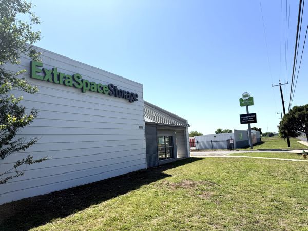 Extra Space Storage - 6740 - San Antonio - Poteet Jourdanton Fwy - 9018 Poteet Jourdanton Freeway Access Road