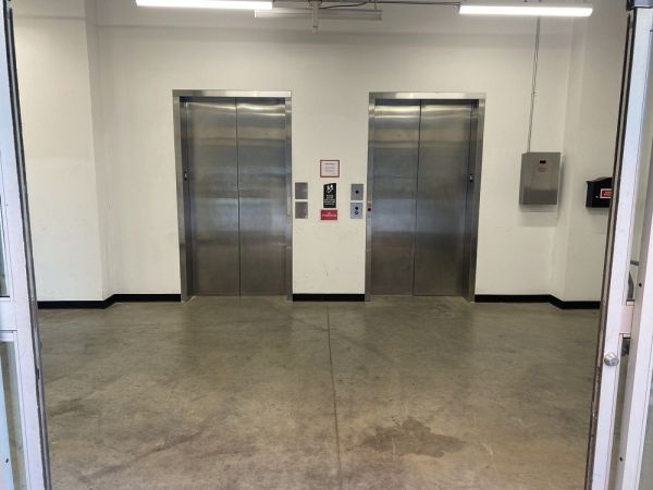 Extra Space Storage - 6746 - Nashville - Monroe St - 207 Monroe Street