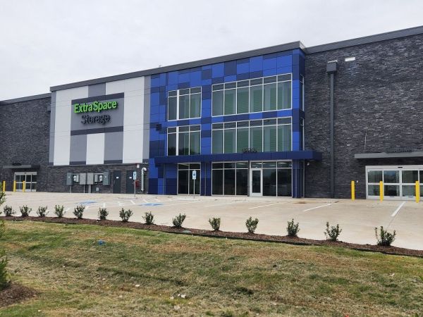 Extra Space Storage - 6152 - Houston - 3307 Fuqua St - 3307 West Fuqua Street