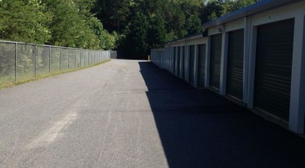 North Charlottesville Self Storage - 3466 Seminole Trail