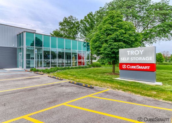 CubeSmart Self Storage - Crooks Road - 1405 Crooks Road
