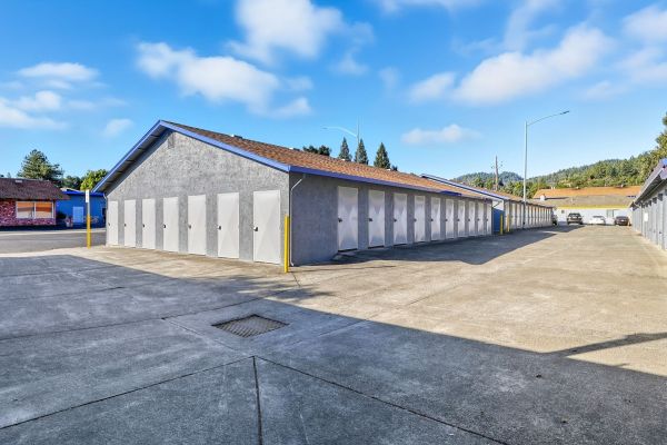 Storage Star Cloverdale - Industrial Dr. - 35 Industrial Drive