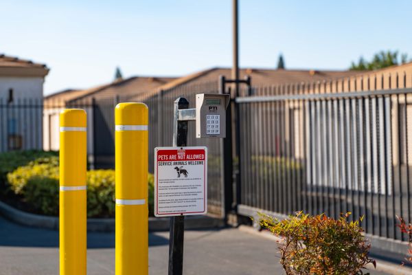 Trojan Storage of Roseville Vineyard - 1550 Vineyard Road