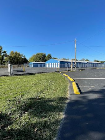 Storage Lion - 1823 S Baker Blvd - 1823 South Baker Boulevard