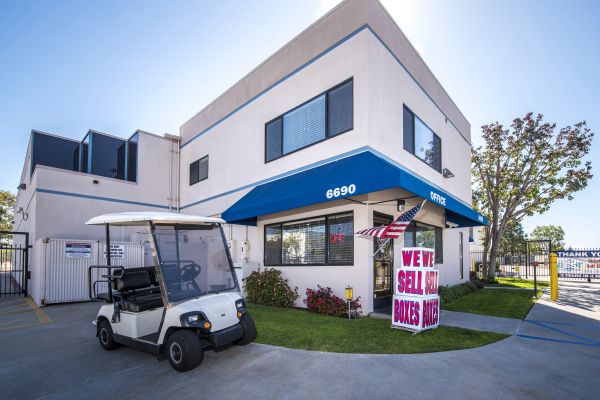 Sorrento Mesa Self Storage - 6690 Mira Mesa Boulevard