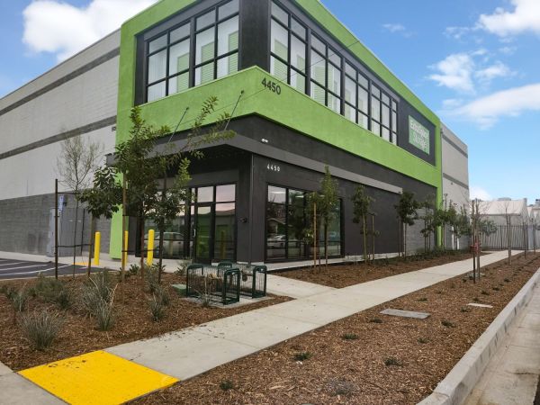 Extra Space Storage - 6701 - Los Angeles - Dunham St - 4450 Dunham Street