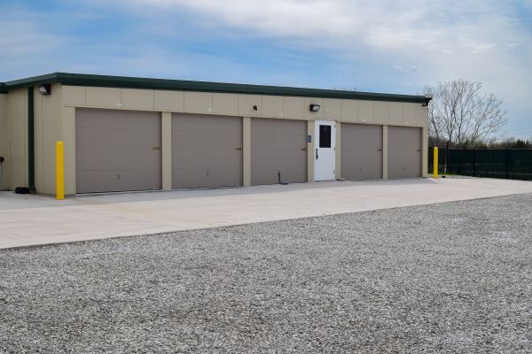 Attic Storage of Spring Hill - 21660 West 207th Street