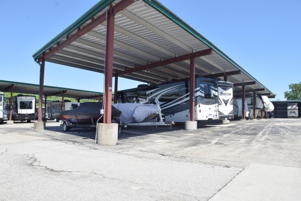 Attic Storage of Spring Hill - 21660 West 207th Street