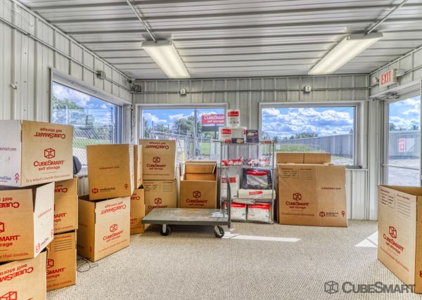 CubeSmart Self Storage IN Plymouth 3rd Rd - 13005 3rd Road