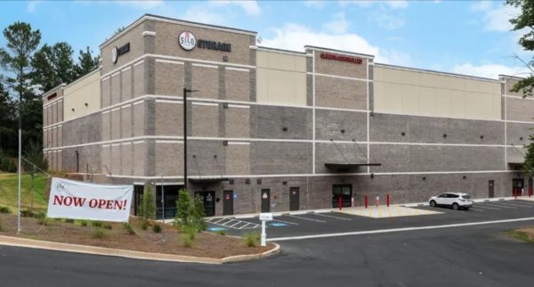 Silo Self Storage - 6225 Holly Springs Parkway