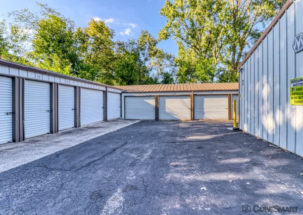 CubeSmart Self Storage IL Crest HIll Cedarwood Dr - 1501 Cedarwood Drive