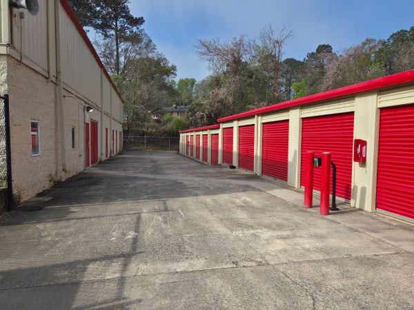 10 Federal Storage - Riverside Dr - 4100 Riverside Drive