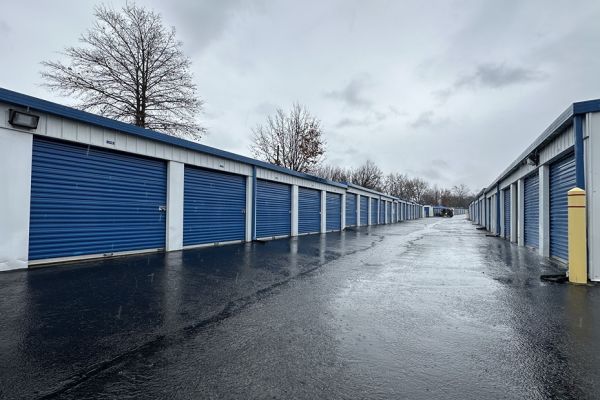 SmartStop Self Storage - Murfreesboro - 1323 NW Broad St - 1323 Northwest Broad Street