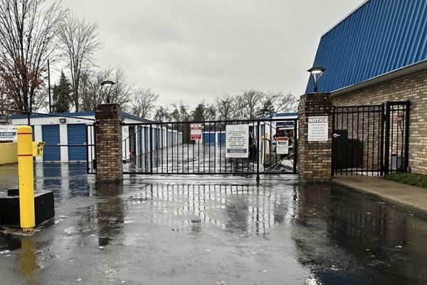 SmartStop Self Storage - Murfreesboro - 1323 NW Broad St - 1323 Northwest Broad Street