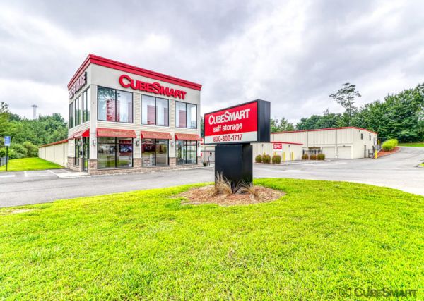 CubeSmart Self Storage - 101 Old Windsor Road - CT - 101 Old Windsor Road