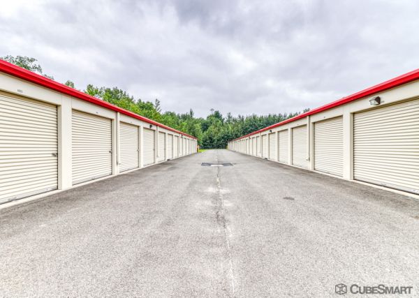 CubeSmart Self Storage - 101 Old Windsor Road - CT - 101 Old Windsor Road
