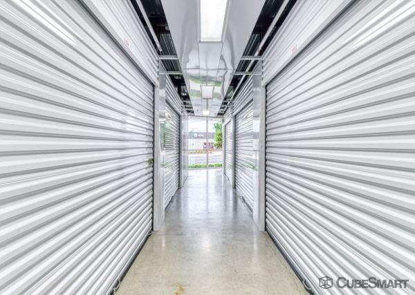 CubeSmart Self Storage - 5715 Burnet Road - TX - 5715 Burnet Road