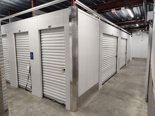 Extra Space Storage - 6393 - Houston - W Hardy Rd - 16530 West Hardy Road