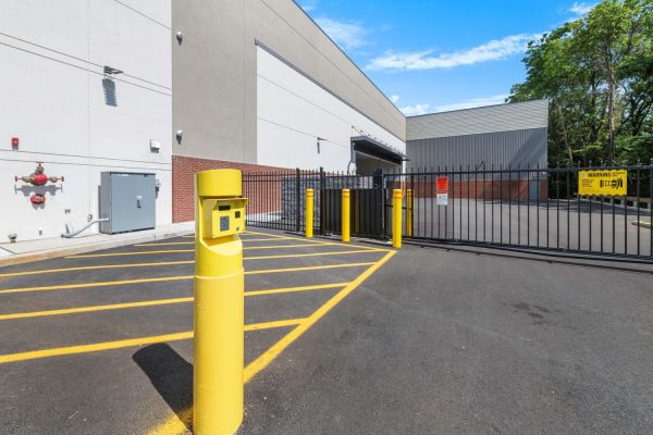Extra Space Storage - 6541 - Butler - Route 23 - 1414 New Jersey 23