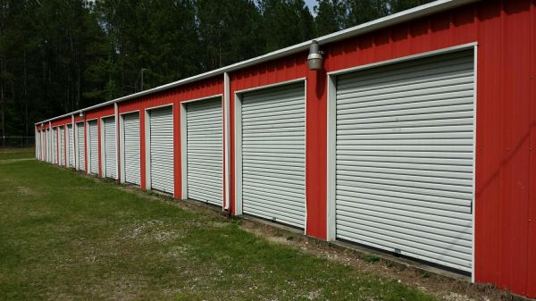 Whittle's Mini Storage, LLC - 27214 West Newberry Road