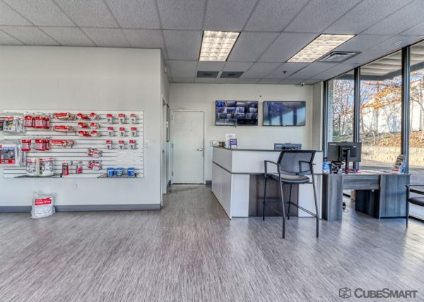 CubeSmart Self Storage GA Mableton Veterans Memorial Hwy SW - 381 Veterans Memorial Highway Southwest
