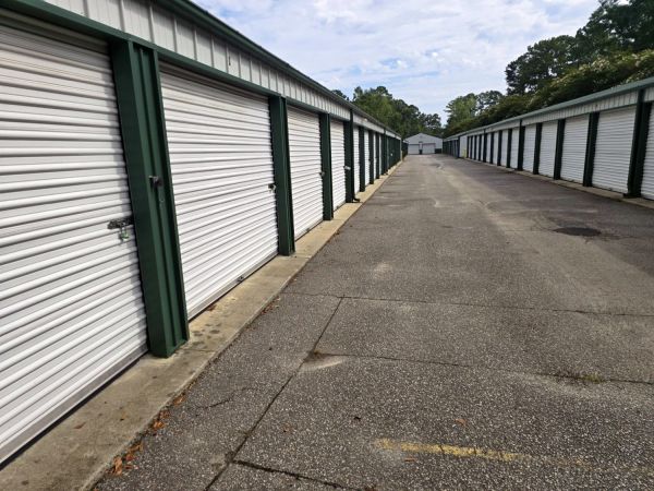 Extra Space Storage - 6810 - Summerville - 1217 Central Ave - 1217 Central Avenue