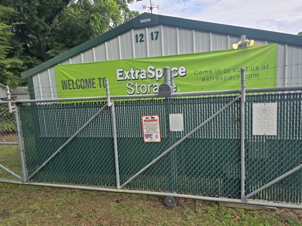 Extra Space Storage - 6810 - Summerville - 1217 Central Ave - 1217 Central Avenue