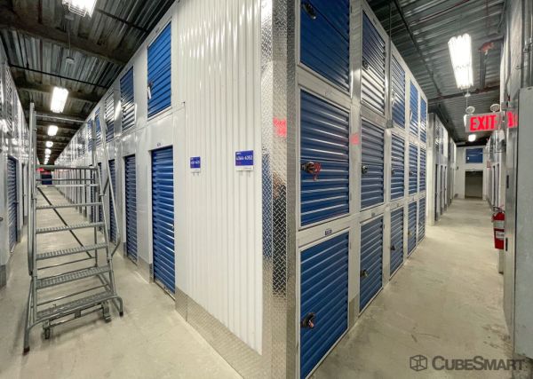 CubeSmart Self Storage NY Bronx Hollers Ave - 2325 Hollers Avenue