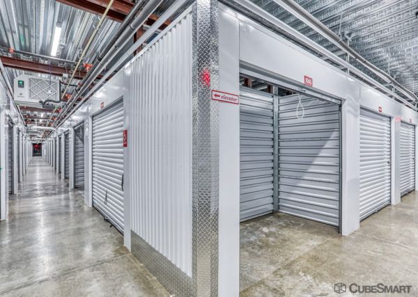 CubeSmart Self Storage - Philips Highway - 3909 Philips Highway
